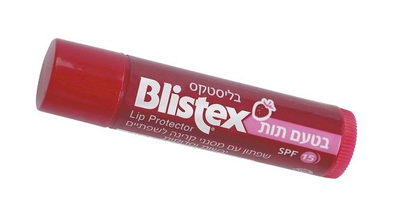 בליסטקס שפתון בטעם תות Blistex Lip Protector Strawbarry
